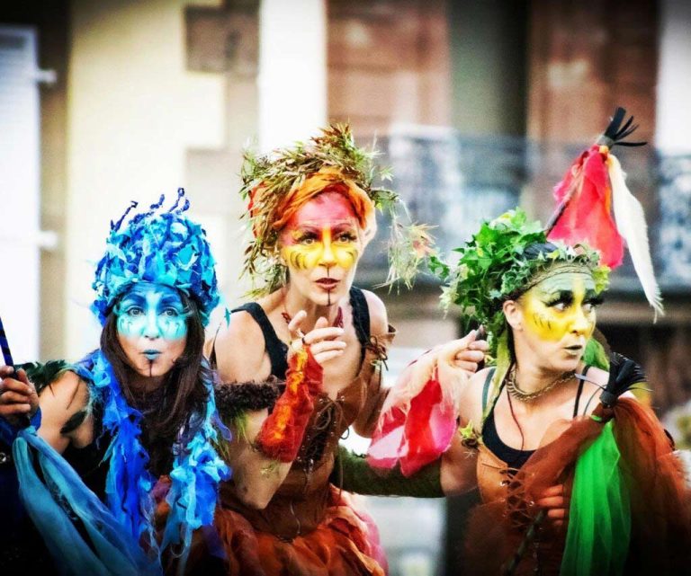 Ma’Erra Production à Vienne agit dans le champ du spectacle vivant, arts de la rue et aux créations pour l’espace public dans toute la France